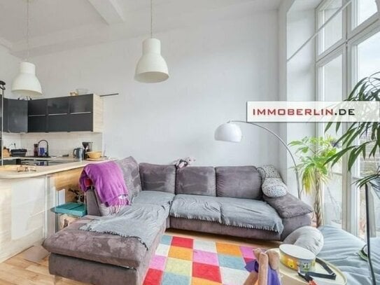 IMMOBERLIN.DE - Vortreffliche Altbauwohnung mit Sonnenbalkon + Pkw-Stellplatz in sehr familienfreundlicher Lage