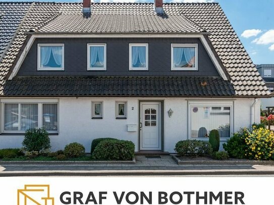 Zentrale Doppelhaushälfte mit zwei schönen Wohneinheiten