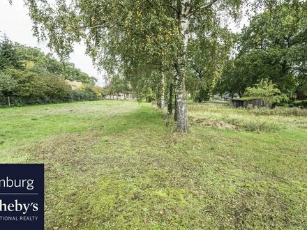 Zentral und ruhig, 2364 qm großes Baugrundstück in idyllischer Lage