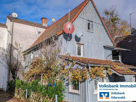 Kleines Haus in zentraler Lage von Erbach mit vielfältigen Nutzungsmöglichkeiten!