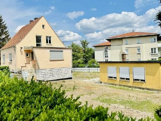 Einfamilienhaus mit Bauland in Dresden Leubnitz-Neuostra zum Kauf