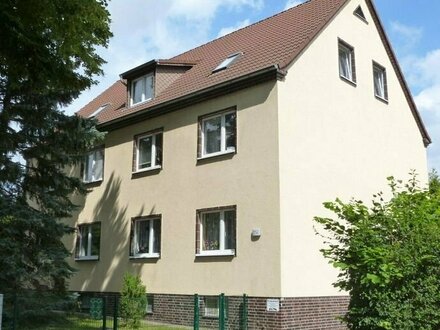 Kaulsdorf / Mahlsdorf, 5-Familienhaus in besonders reizvoller, absolut ruhiger Wohnlage nahe S-Bhf.