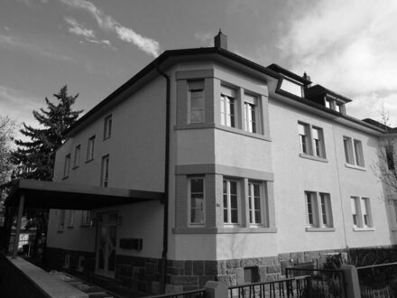 Traumhaftes Wohnen in Hanau: Großzügige Wohnung mit Garten und optionaler Einbauküche!