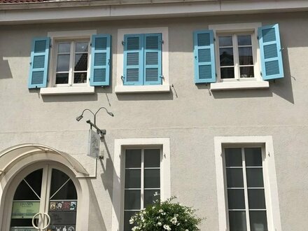 Sehr schönes Stadthaus in bevorzugte Lage