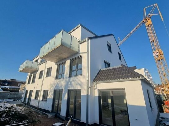 NEUMANN - Neubau! Hochwertige 4ZKB - Erdgeschosswohnung in guter Lage