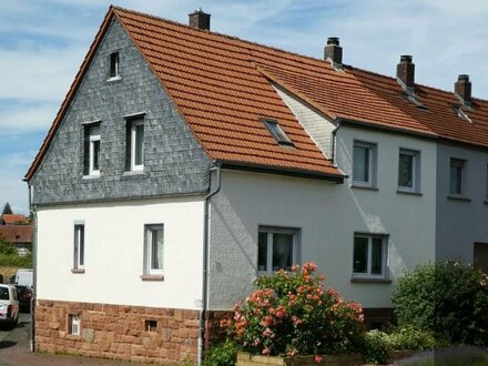 AUMÜLLER-Immobilien - Einfamilienhaus mit Nebengebäude, auch für gewerbliche Nutzung
