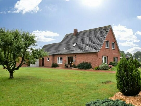 Großzügiges Einfamilienhaus mit großem Garten und viel Platz für die Familie nähe Marne-Nordsee