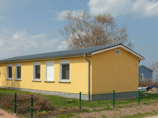Zwangsversteigerung- Ferienhaus in Toplage und unmittelbarer Nähe zur Ostsee (Salzhaff)