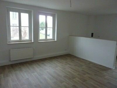 - Hochwertig sanierte 2-Zimmer-Wohnung -