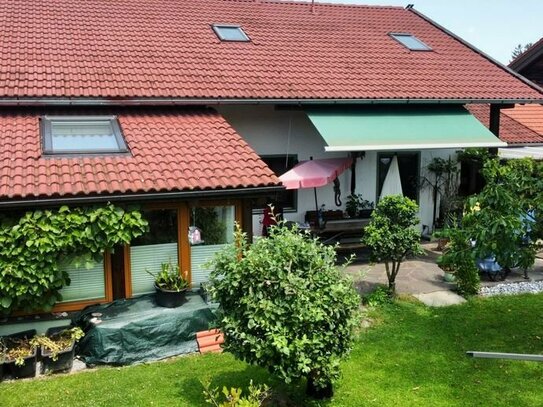 Familienfreundliches Einfamilienhaus mit schönem Garten und Obstbaumbestand Übersee / Feldwies