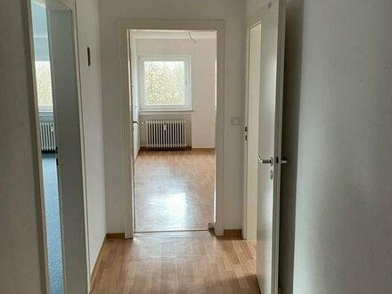 Helle Dachgeschosswohnung zwischen Uni Bielefeld und Babenhausen Süd