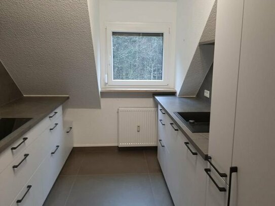 Sonnendurchflutete renovierte Maisonette-Wohnung