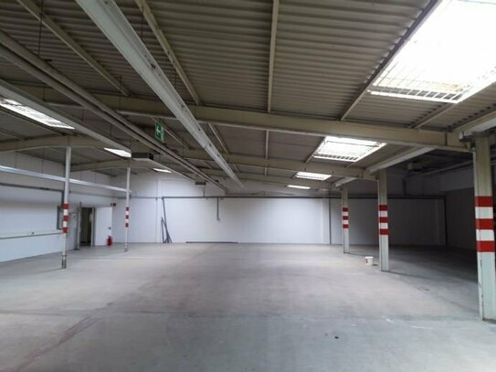 ? Lagerhalle zu vermieten ? Rampen ? 1200 m² Hallenfläche ? 140 m² Büro ? Ab Sofort verfügbar