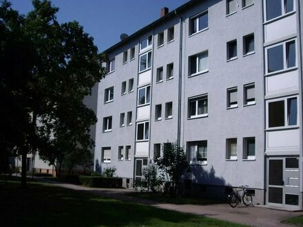 Langfristig vermietete Wohnung in beliebter Lage von Frankfurt-Niederrad!