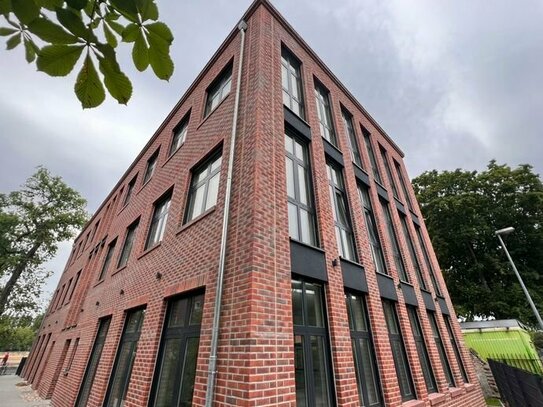 Rummelsburg: Hauptstraße: ERSTBEZUG ab Okt. 2022: komplettes Bürohaus mit 850 m² zu VERMIETEN
