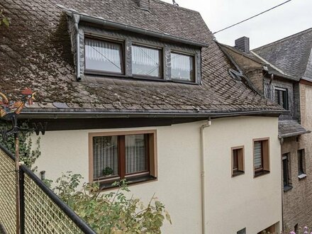 Gepflegtes Einfamilienhaus mit Garten und Garage in Zell-Merl