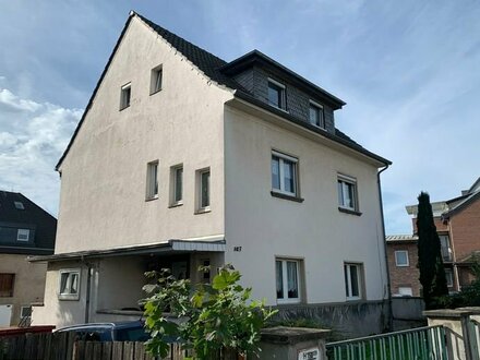 SIEGBURG ZENTRUM, 3 Part. Haus, ca. 180 m² Wfl., Vollkeller, gr. Garage, Baugrundstück insg. 619 m²