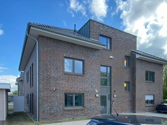 Küstennah und modern: Exklusive 2-Zimmer-Neubauwohnung mit Einbauküche in Hooksiel