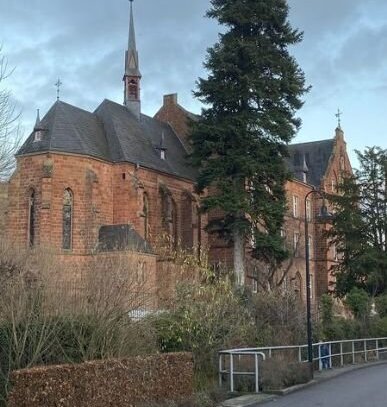 Einzigartige moderne, luxuriöse Wohnung in hervorragender Lage im Klosterhof Olewig