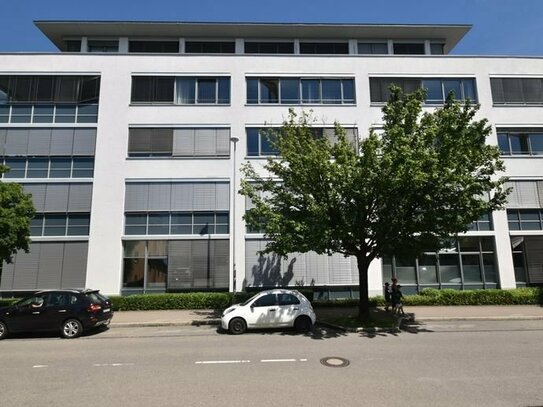 Ravensburg - Beste Geschäftslage Renommierte Penthouse-Büroeinheit für gehobene Ansprüche