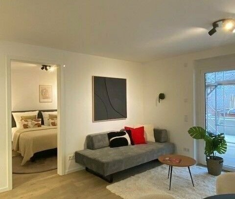 Schöne 1 Zimmer Wohnung mit Einbauküche und Balkon