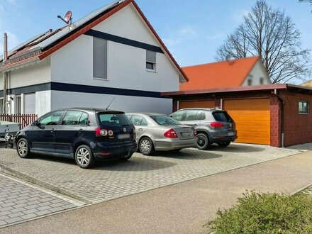 "Kapitalanleger aufgepasst" Zweifamilienhaus in Münsingen wartet auf Sie!