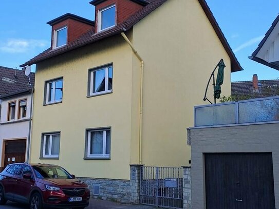 Geschmackvolle 2-Zimmer-Wohnung in Frankfurt an eine Person zu vermieten