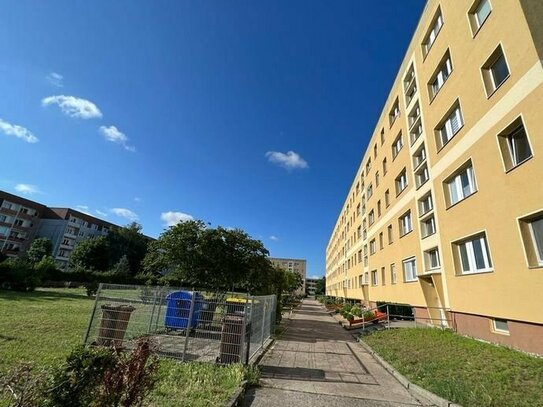 Gepflegte 3- Zimmer- Wohnung mit Balkon in Tangerhütte