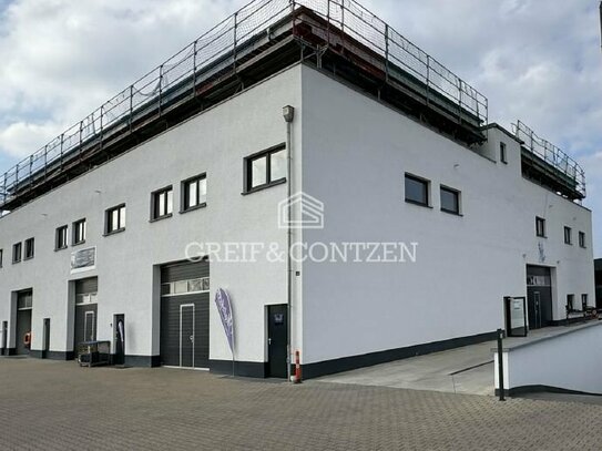 Das Plus für Sie: Neubau Erstbezug Büro mit Terrasse