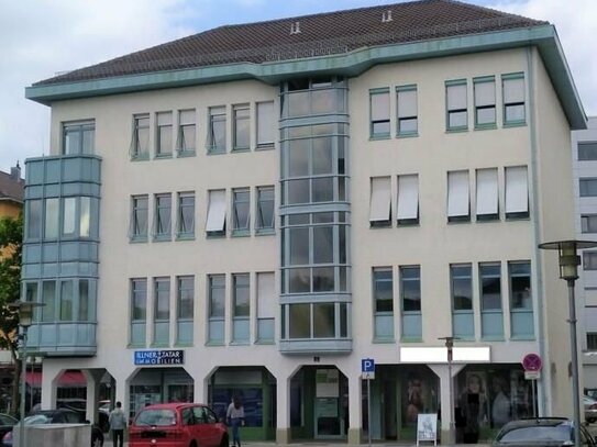 +++ Büro oder Praxisfläche in 1A-Lage am Stadtplatz +++