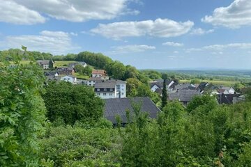 Baugrundstück mit freiem Blick bis in den Taunus