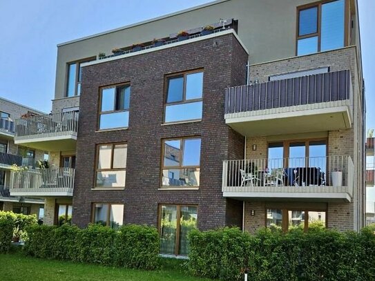 Ihr neues Zuhause in Geesthacht: Geräumige 5-Zimmer-Wohnung mit zwei Terrassen und großem Garten