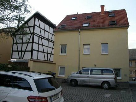 tolle Wohnung mit kompletter Einbauküche und Autostellplatz in Gera-Langenberg zu vermieten