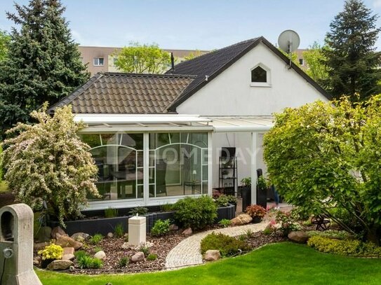 Ihr Traumhaus in Schkeuditz mit Garage, Terrasse, Wintergarten und EBK - Verhandlungsbasis!