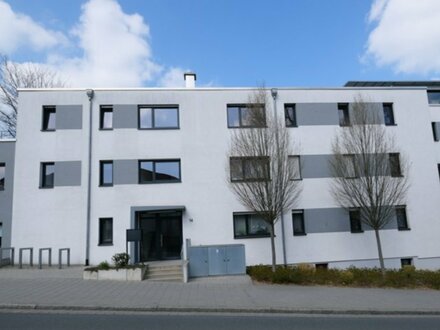 Neuwertige Penthousewohnung mit Dachterrasse