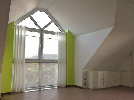 Von Privat - Dachgeschoss Maisonette Wohnung in zentraler und ruhiger Lage in Erkelenz