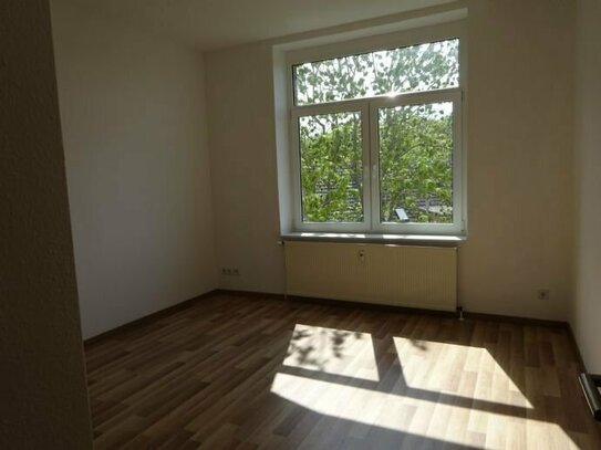 +++TOLLE 3R.-WHG.+KÜCHE M. BALKON+MODERNES BAD+SEHR GROSSZÜGIG+++