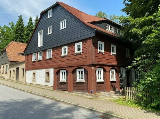 Liebevoll saniertes Umgebindehaus mit Ausbaureserve!