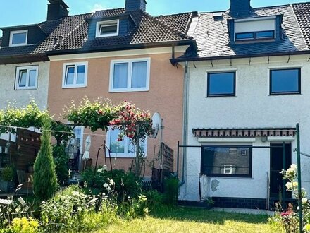 REIHENHAUS MIT KLEINEM GRUNDSTÜCK | STADTNAH | SIEGEN-ROSTERBERG