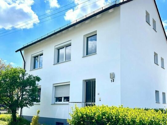 +++Sofort einziehen! Renoviertes 2-Familienhaus++Ruhe, Garten & Garage inklusive!+++