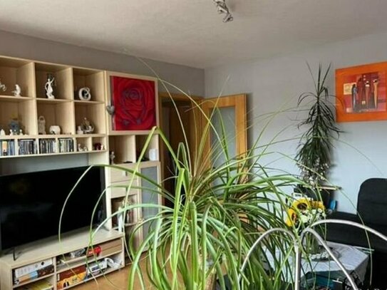 Perfekt geschnittene 4 Zimmer-Wohnung mit zwei Balkonen im Herzen Gersthofen