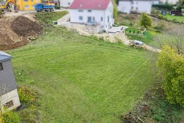 Bauträger aufgepasst! Großflächiges Baugrundstück in Wellheim