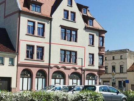 renovierte 4 Raumwohnung mit Saaleblick