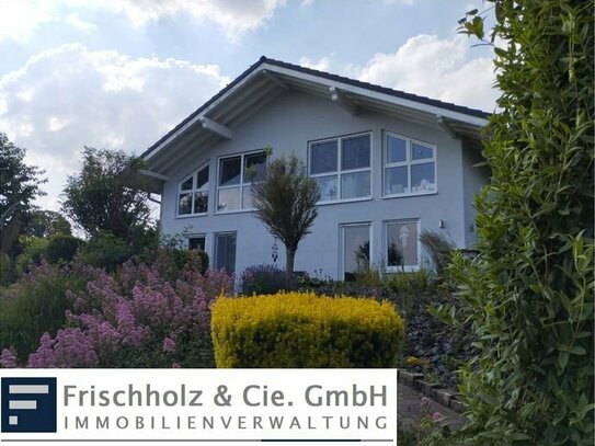 Exklusives Einfamilienhaus mit unverbauter Aussicht in Schalksmühle-Rotthausen zu verkaufen!