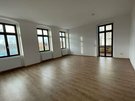 *RESERVIERT* 4 Zimmer mit 155 m² und Balkon zu vermieten