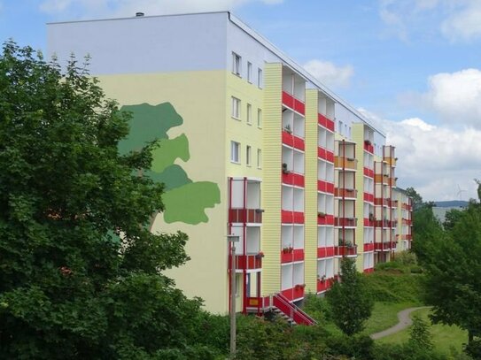 Helle 3-Raum-Wohnung mit Balkon