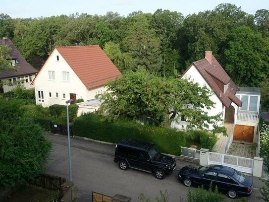 Schöne Dachgeschosswohnung in Stuttgart Heumaden