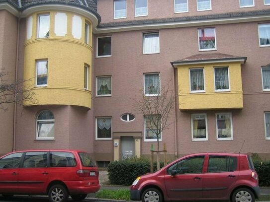 Mehrfamilienhaus sucht neue nette Nachbarn