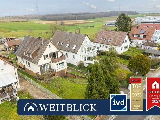WEITBLICK: 1-2 Familienhaus in Feldrandlage!