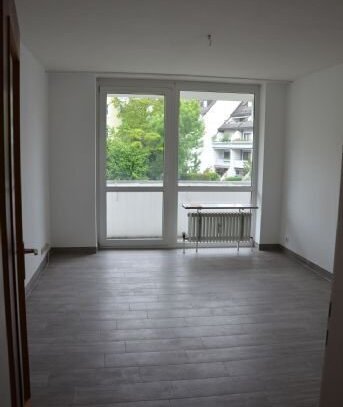 Schönes, helles Appartement mit Loggia in Puchheim - ab sofort verfügbar